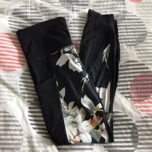 Athleta Blossom Intuition 7/8 Legging Size Small